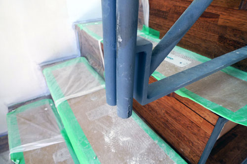 東松山の二世帯住宅　手摺のデザイン