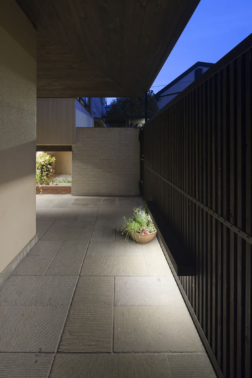 陰の存在　＠A.GRANDE　その6